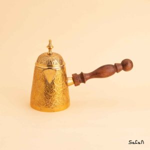 قهوه جوش برنجی طلایی در دار هندی