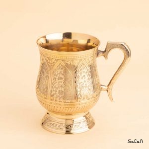 لیوان برنجی قلمزنی طلایی دسته دار هندی