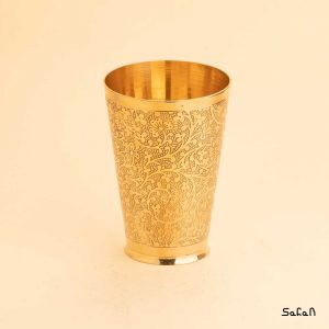 لیوان برنجی طلایی
