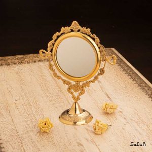 ایینه برنجی هندی طلایی پایه دار