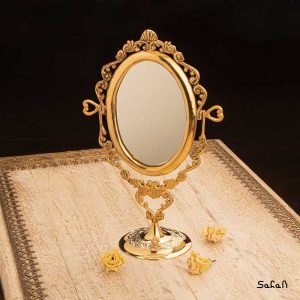 ایینه برنجی هندی طلایی پایه دار