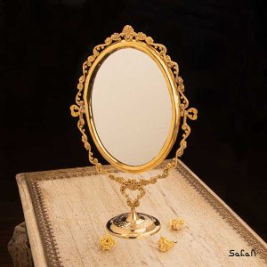 ایینه برنجی هندی طلایی پایه دار