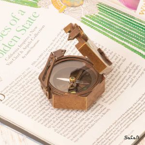 قطب نما برنجی هندی طلایی جعبه دار کیف دار