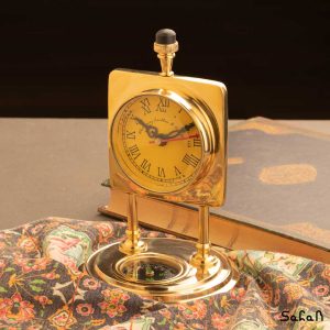 ساعت قطب نما دار برنجی هندی